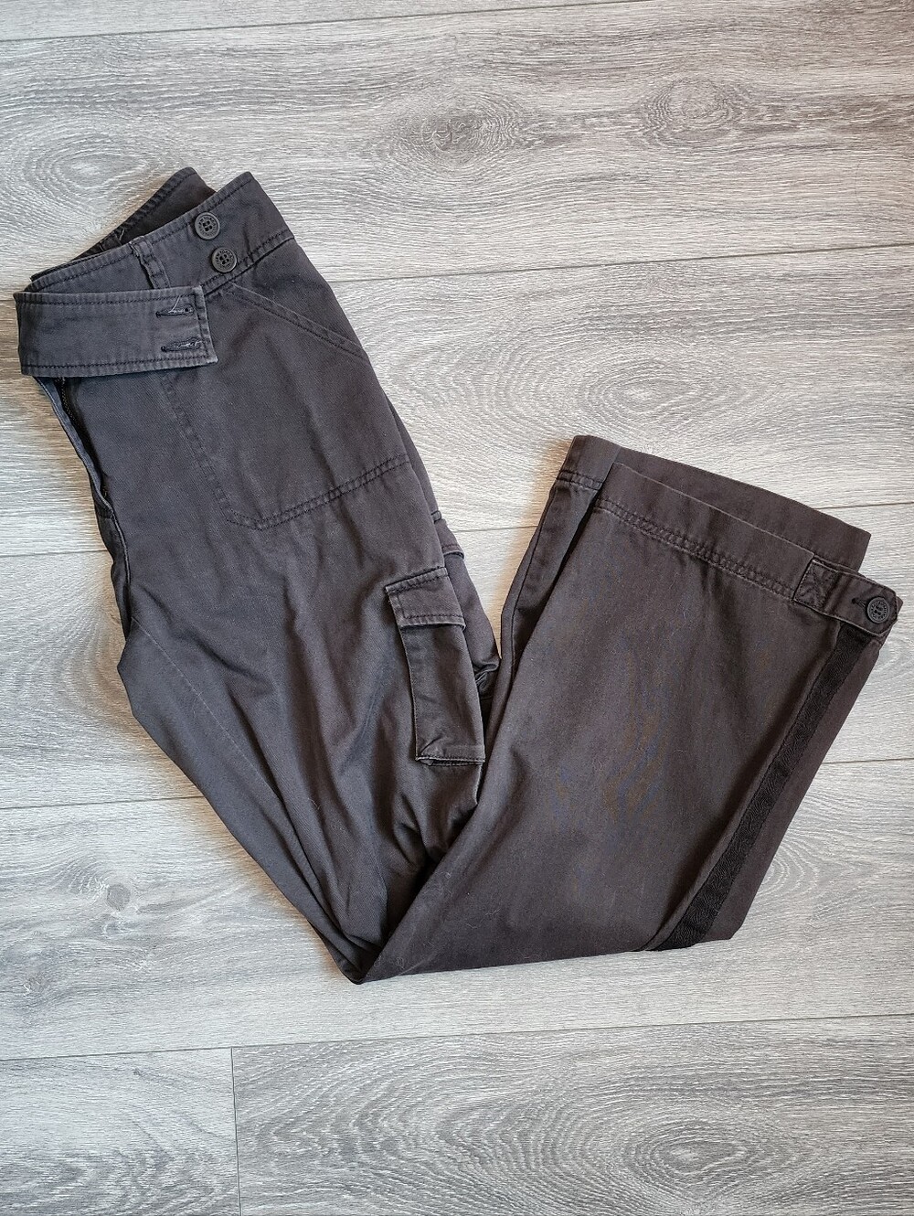 Dark Brown Cargo Pants w Side Stripe Womens 6 Relaxed Fit